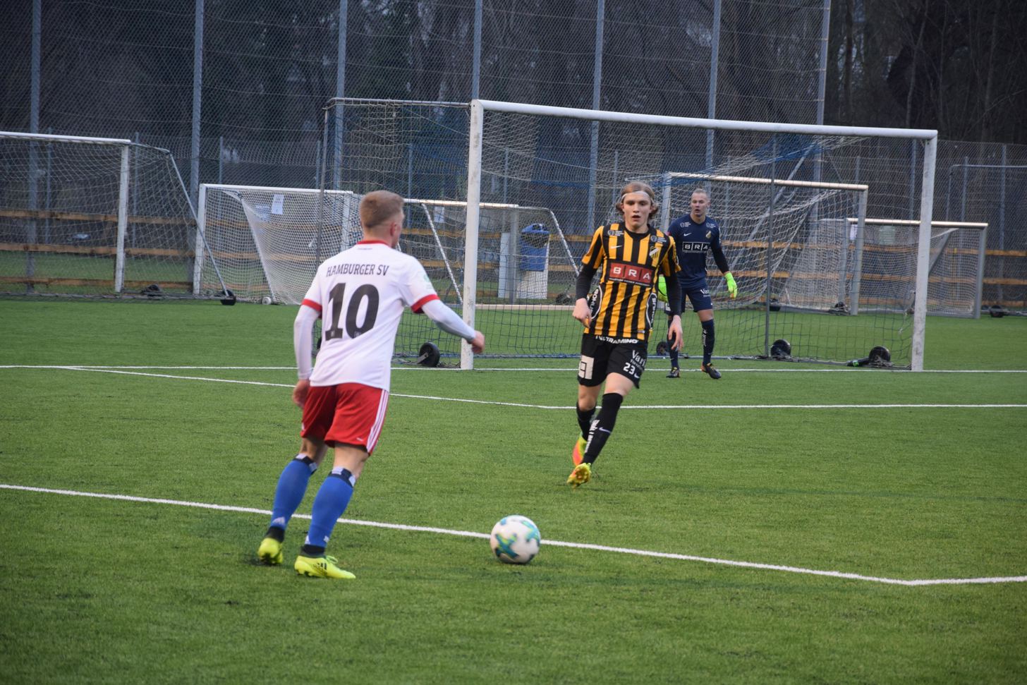 
HSV gjorde rent bord
ved Kai Thor Cup
 