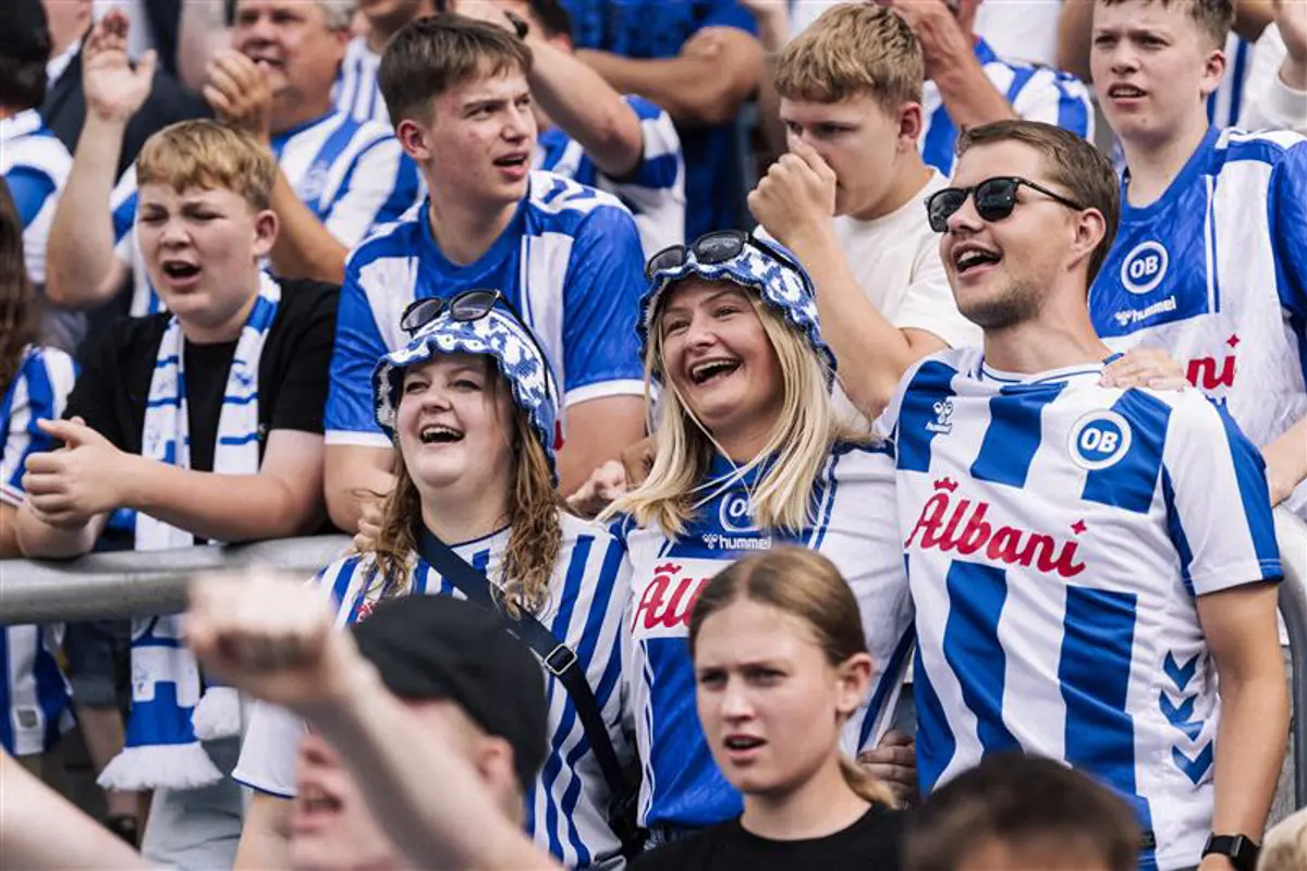Season ticket holders: Bring a striped friend on Sunday