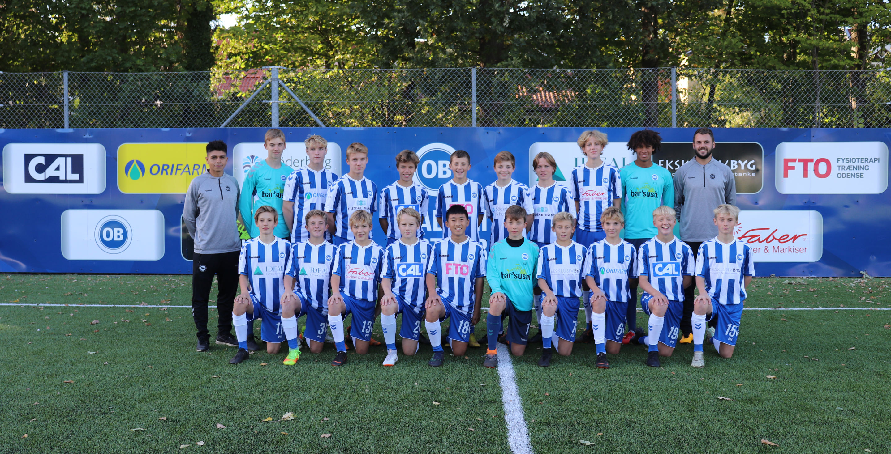 U15 holdfoto
