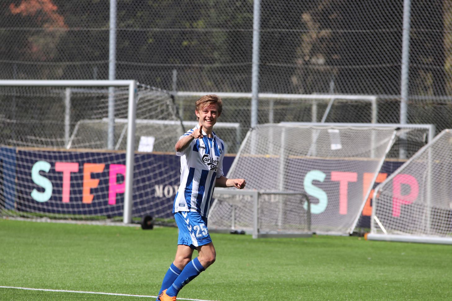 Fuld plade til
Akademiet