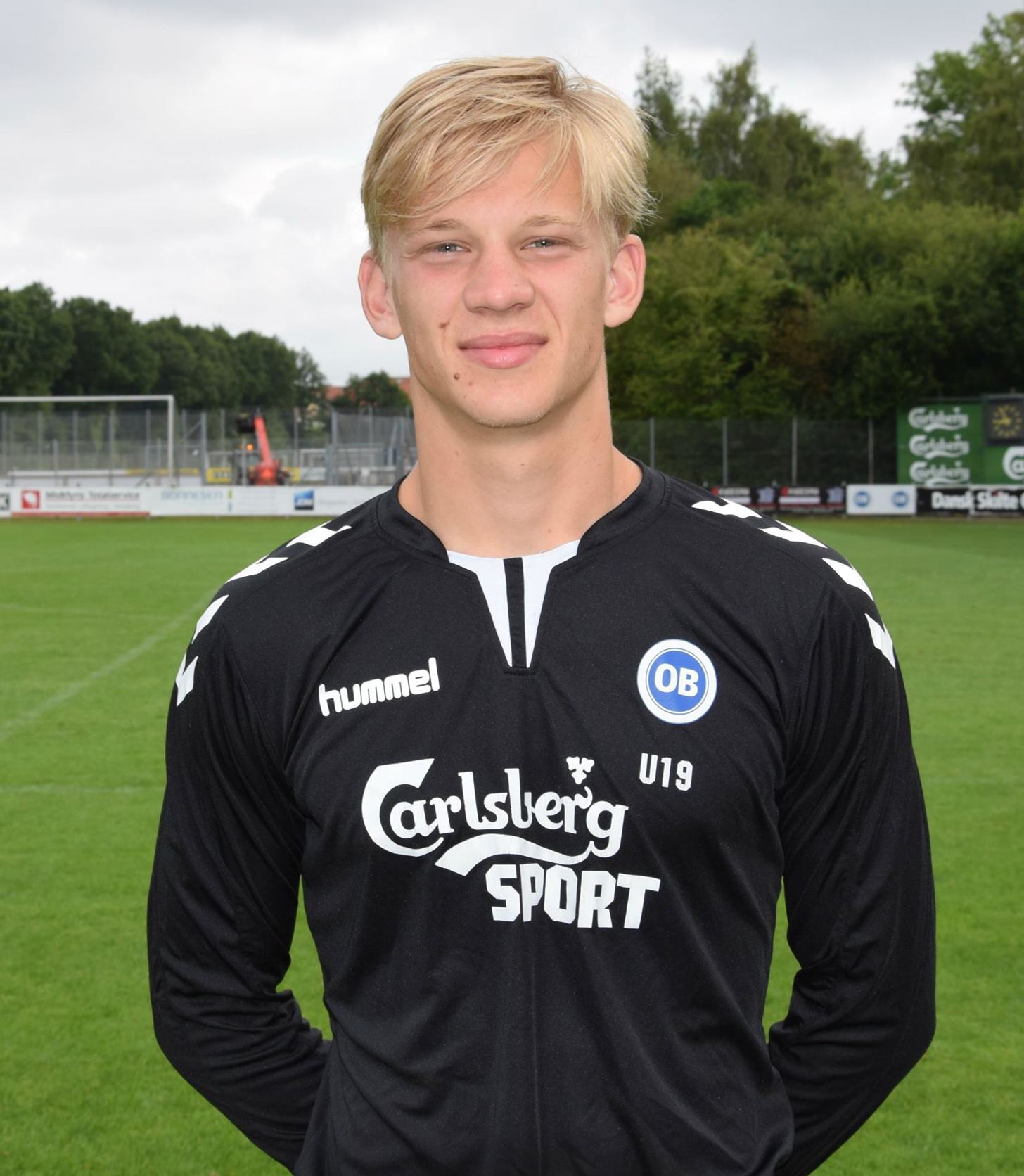 
Oliver Christensen på
U19-Landsholdet
 
